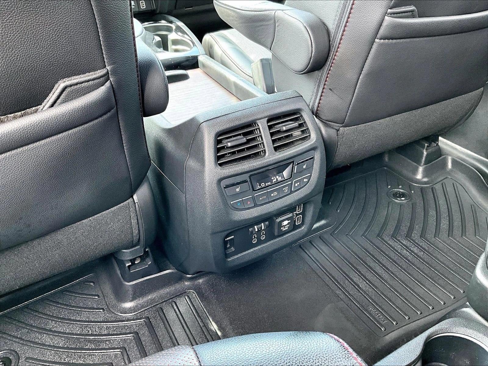 2022 Honda Pilot Black Edition