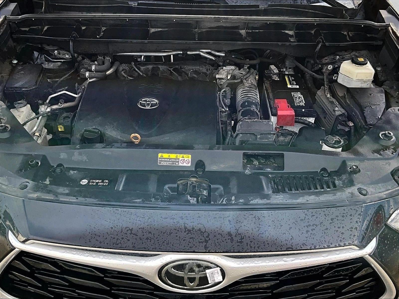 2020 Toyota Highlander L