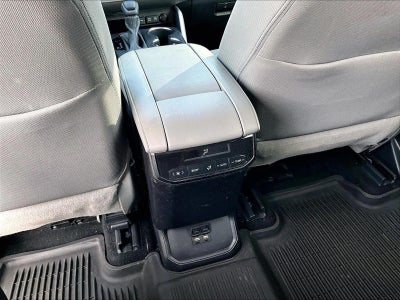 2020 Toyota Highlander L