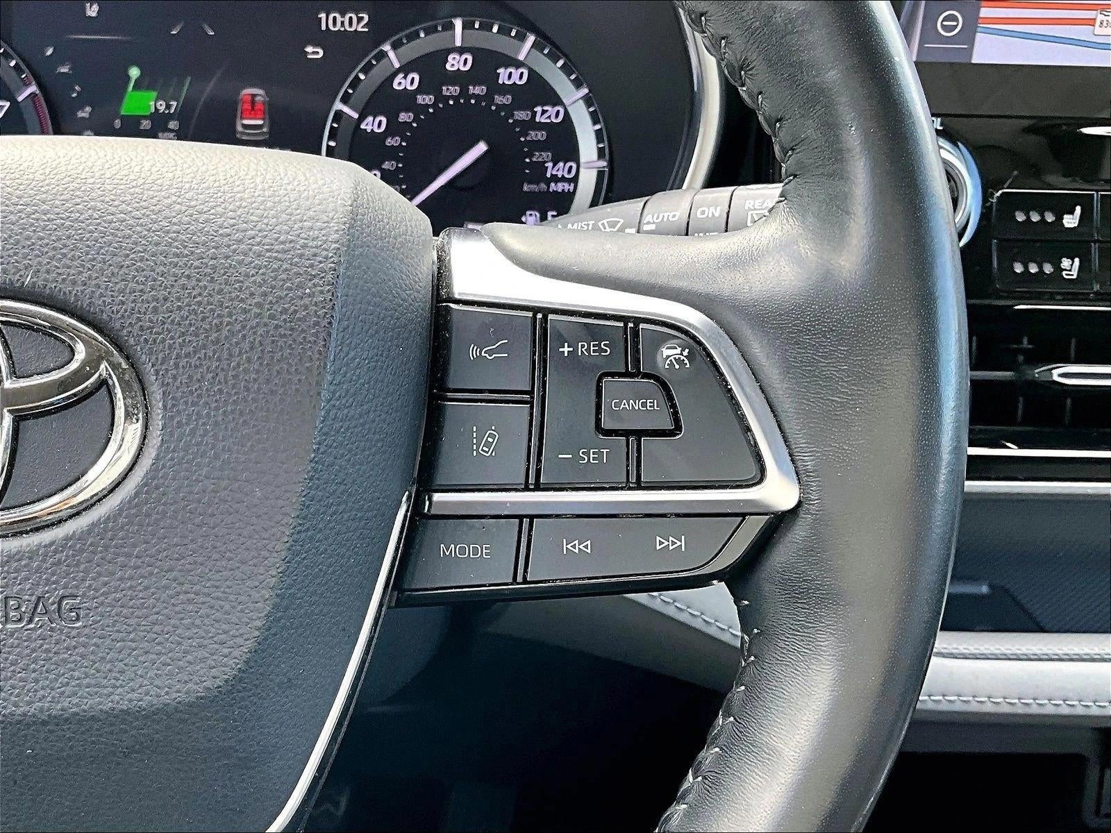 2021 Toyota Highlander Platinum