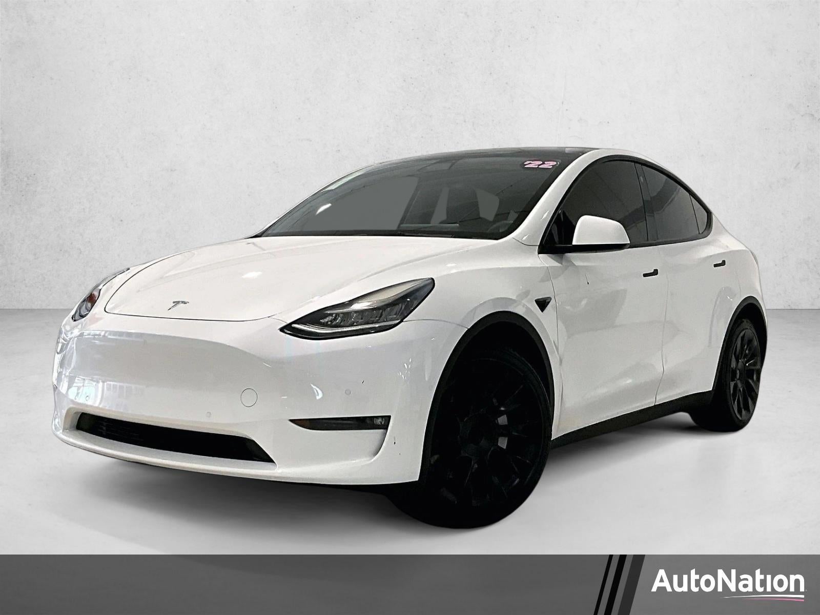 2022 Tesla Model Y Long Range Dual Motor All-Wheel Drive's photo