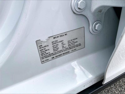 2022 Tesla Model Y Base