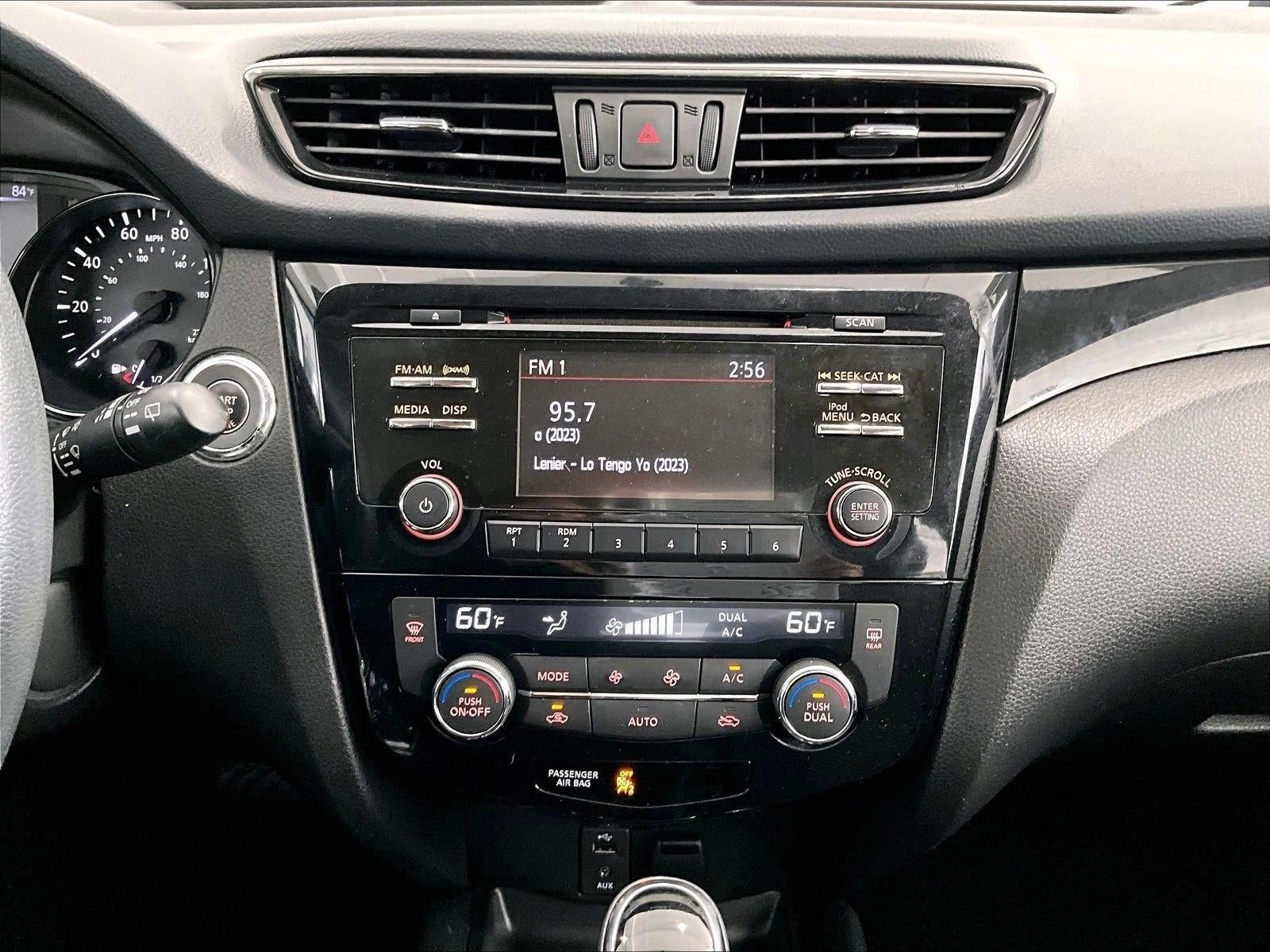 2018 Nissan Rogue Sport Base