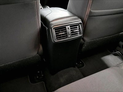 2018 Nissan Rogue Sport Base