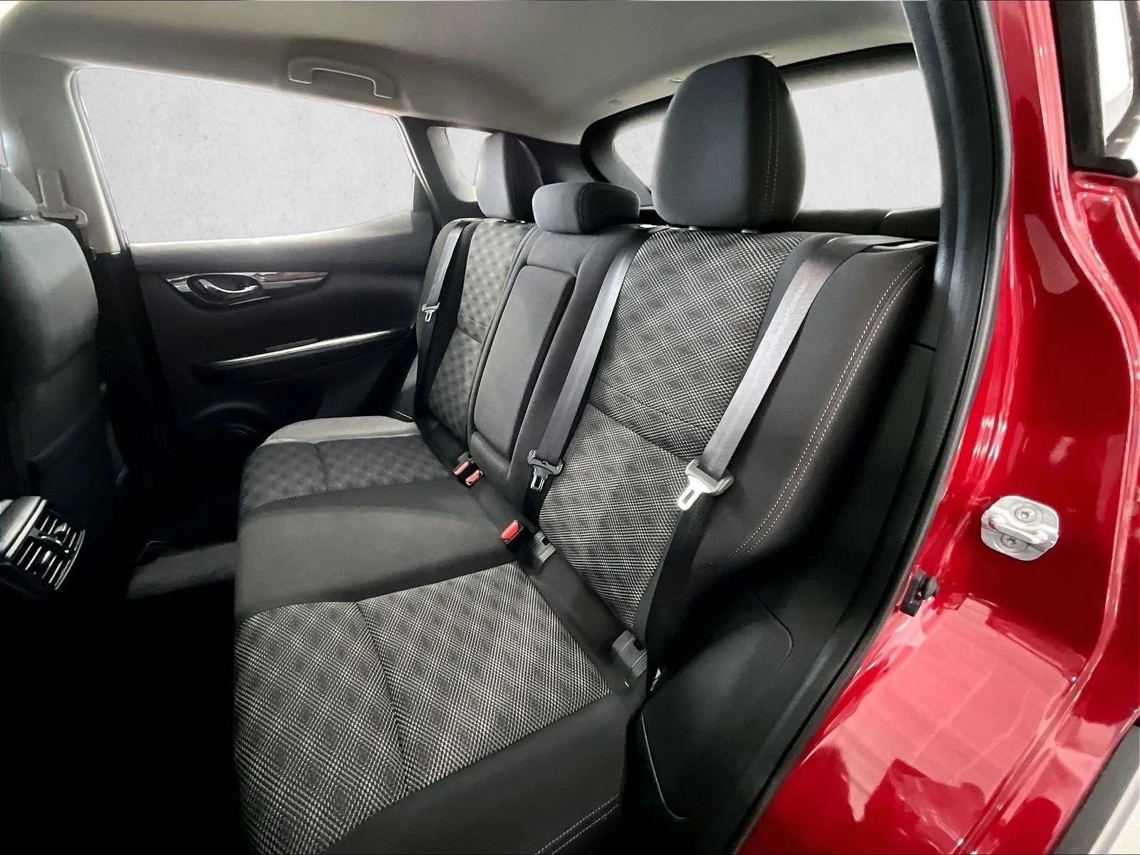 2018 Nissan Rogue Sport Base