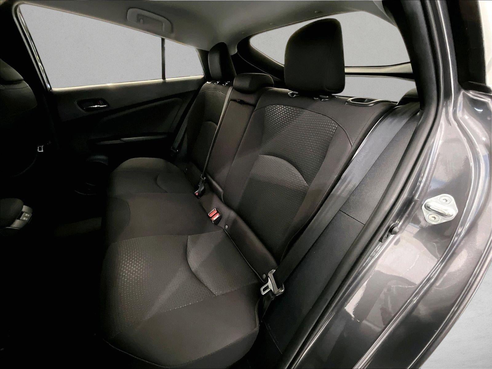 2021 Toyota Prius L Eco