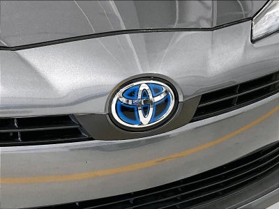 2021 Toyota Prius L Eco