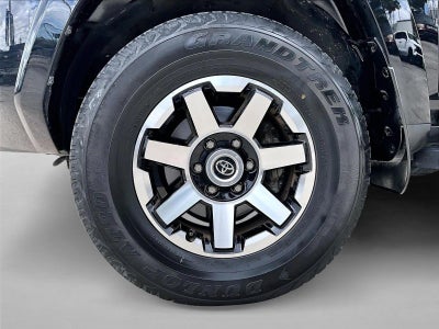 2024 Toyota 4Runner TRD Off Road