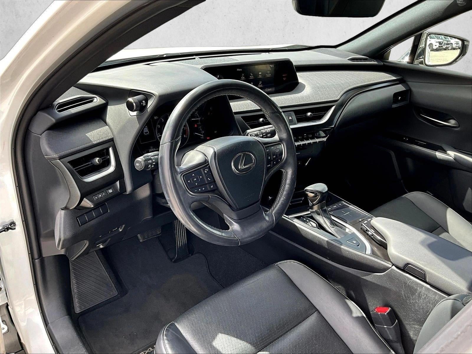 2020 Lexus UX 200 