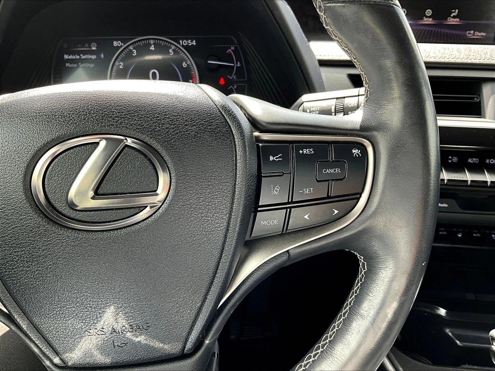 2020 Lexus UX 200 