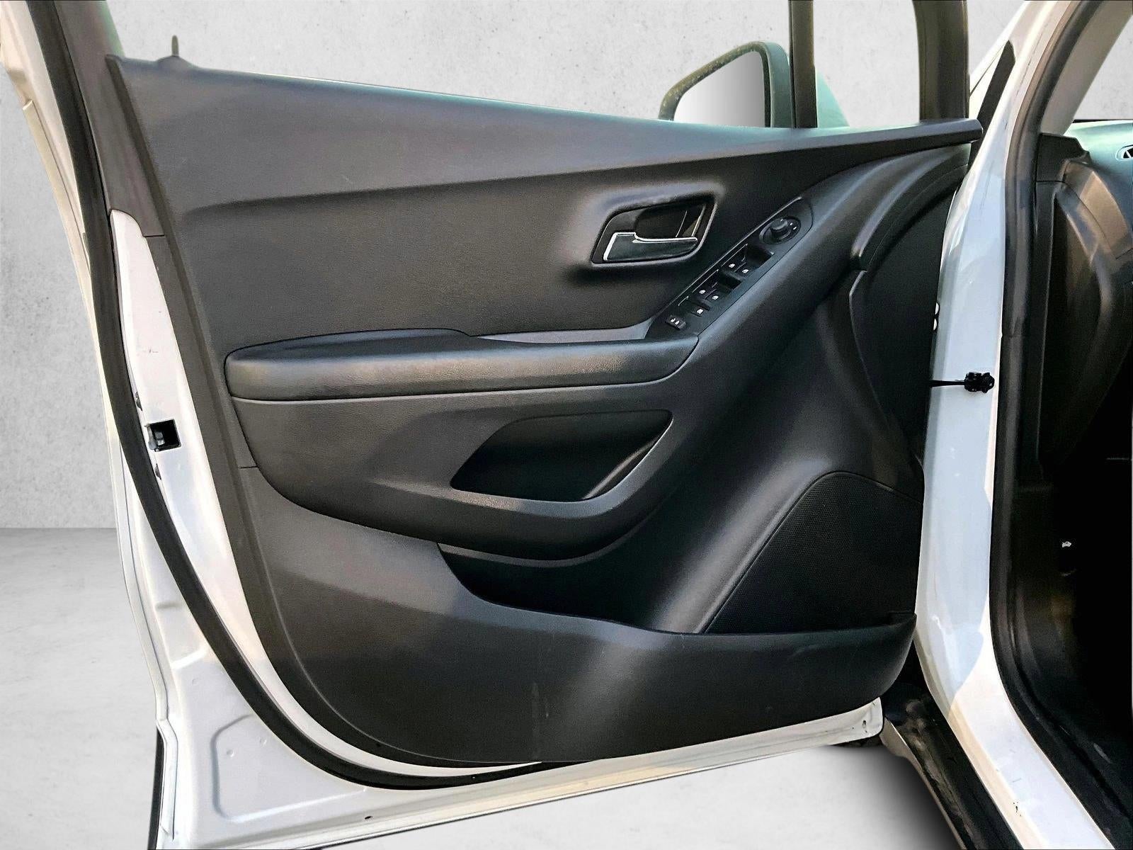 2021 Chevrolet Trax LS