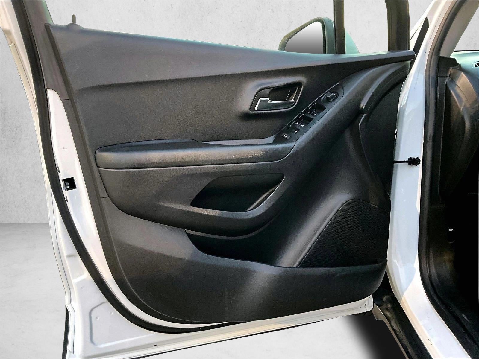 2021 Chevrolet Trax LS