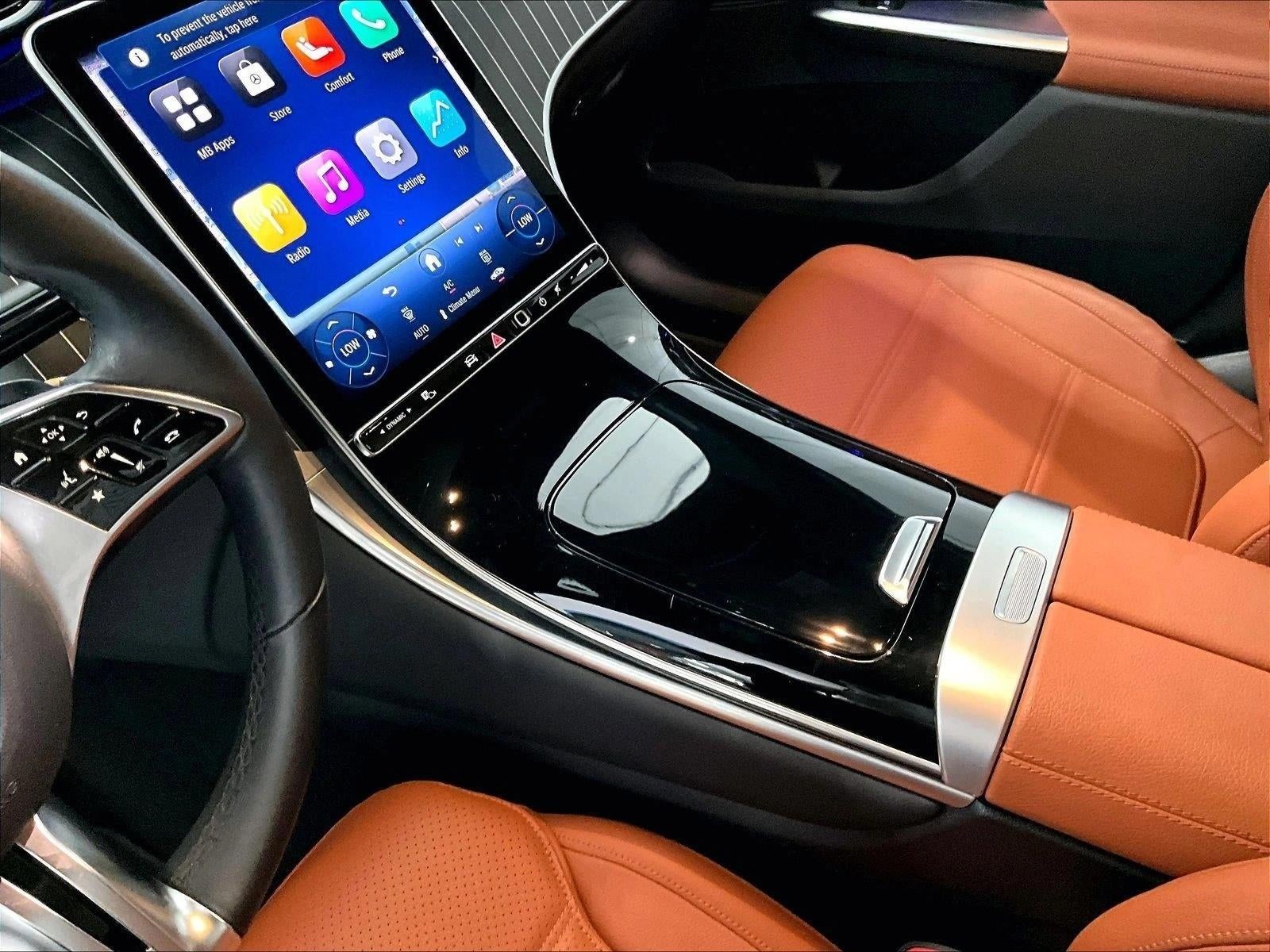2025 Mercedes-Benz GLC 300 SUV
