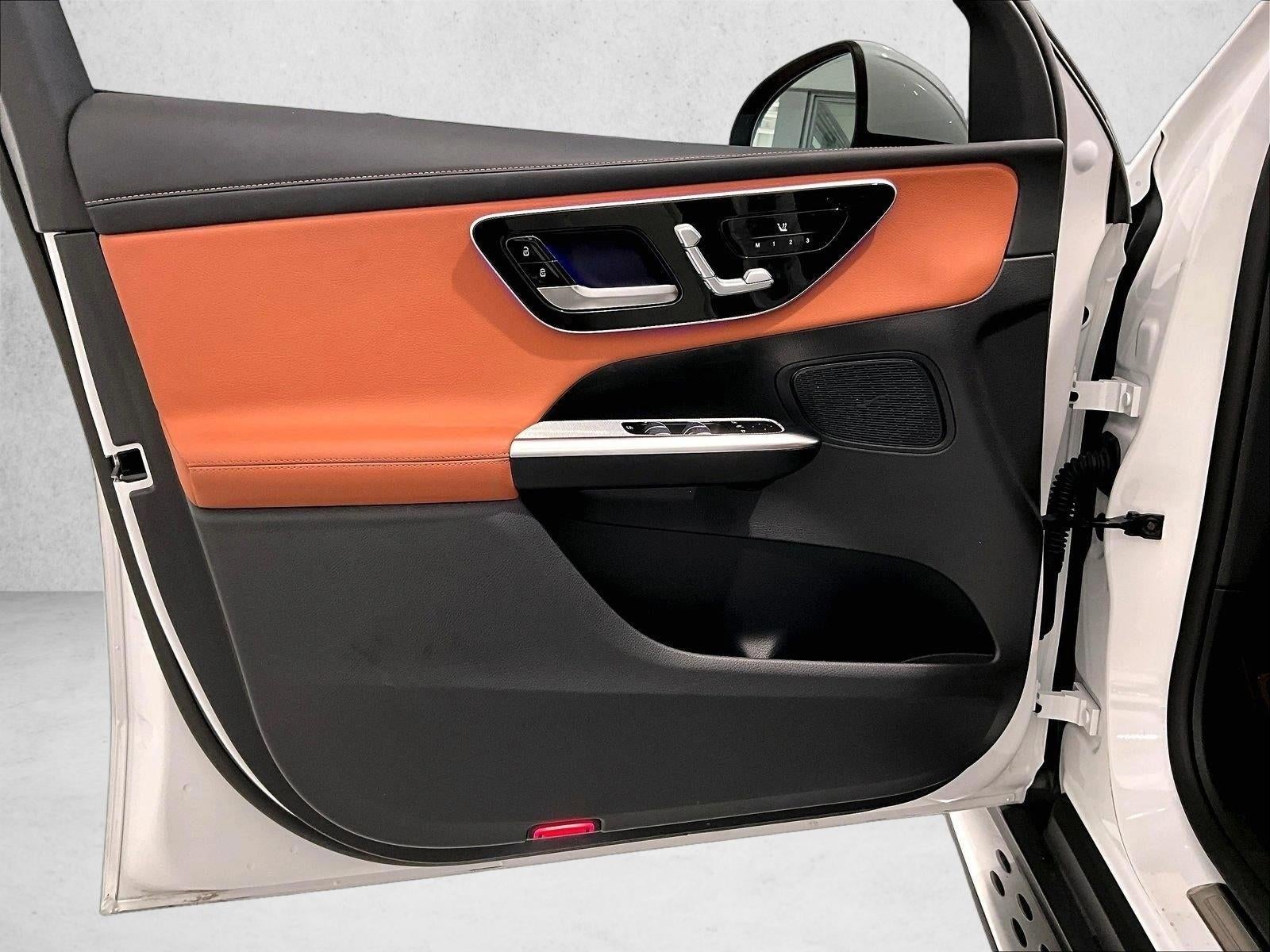 2025 Mercedes-Benz GLC 300 SUV