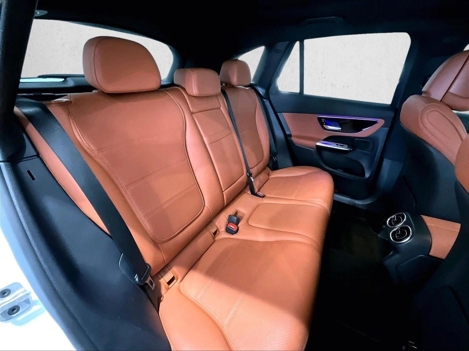 2025 Mercedes-Benz GLC 300 SUV