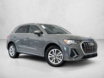 2024 Audi Q3 Premium 45 TFSI S line quattro Tiptronic