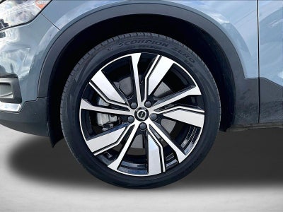 2021 Volvo XC40 Recharge Pure Electric Base