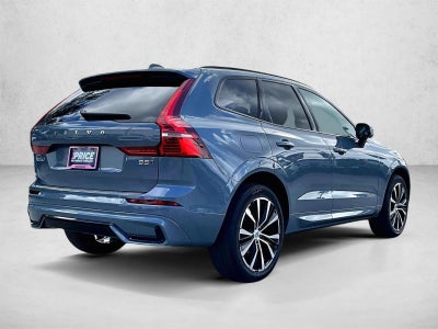 2024 Volvo XC60 Plus Dark Theme