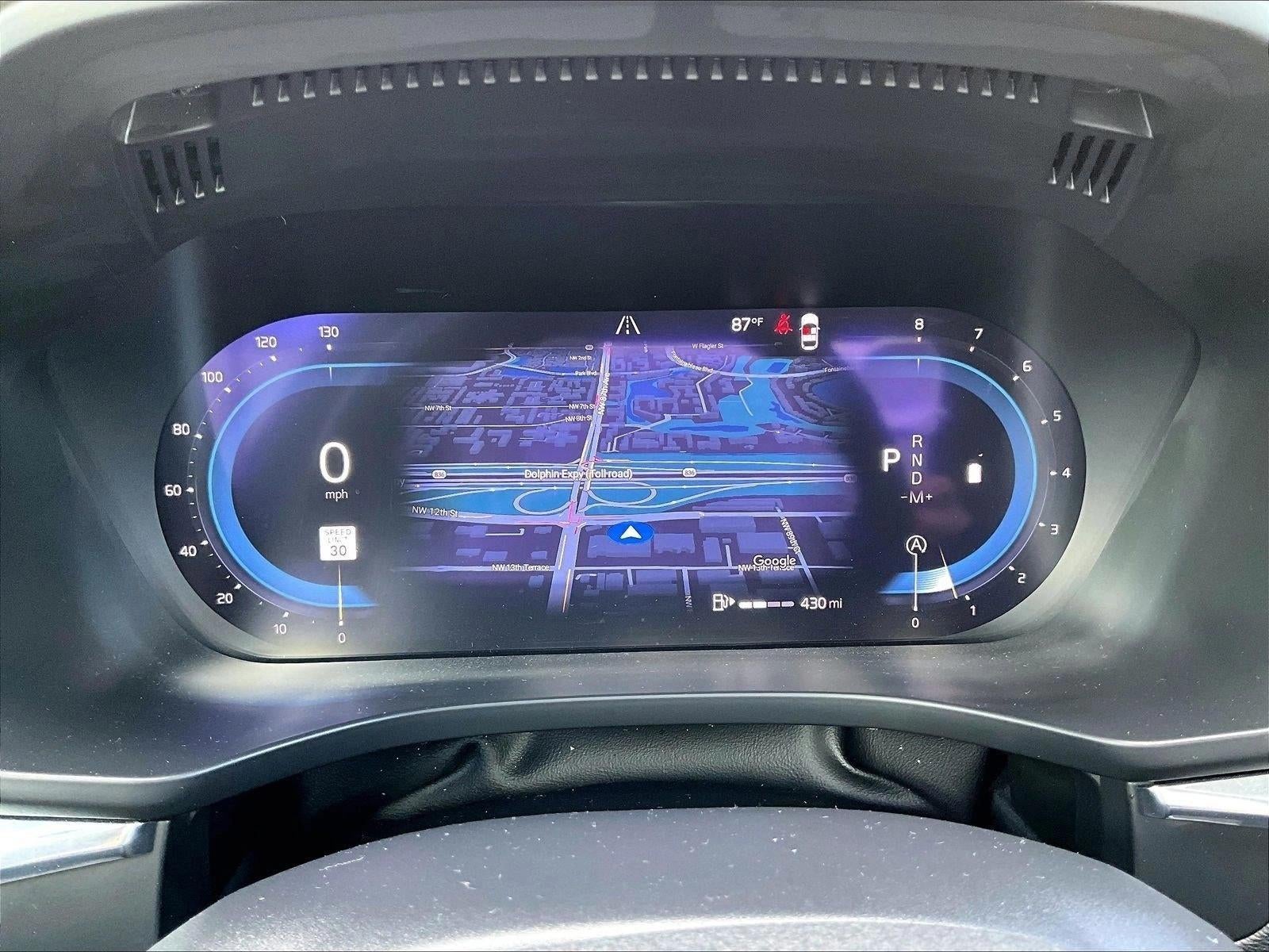 2024 Volvo XC60 Plus Dark Theme