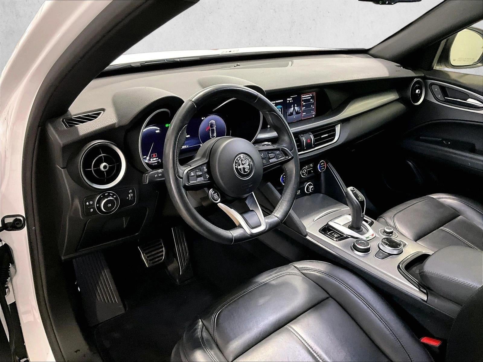 2024 Alfa Romeo Stelvio Ti AWD