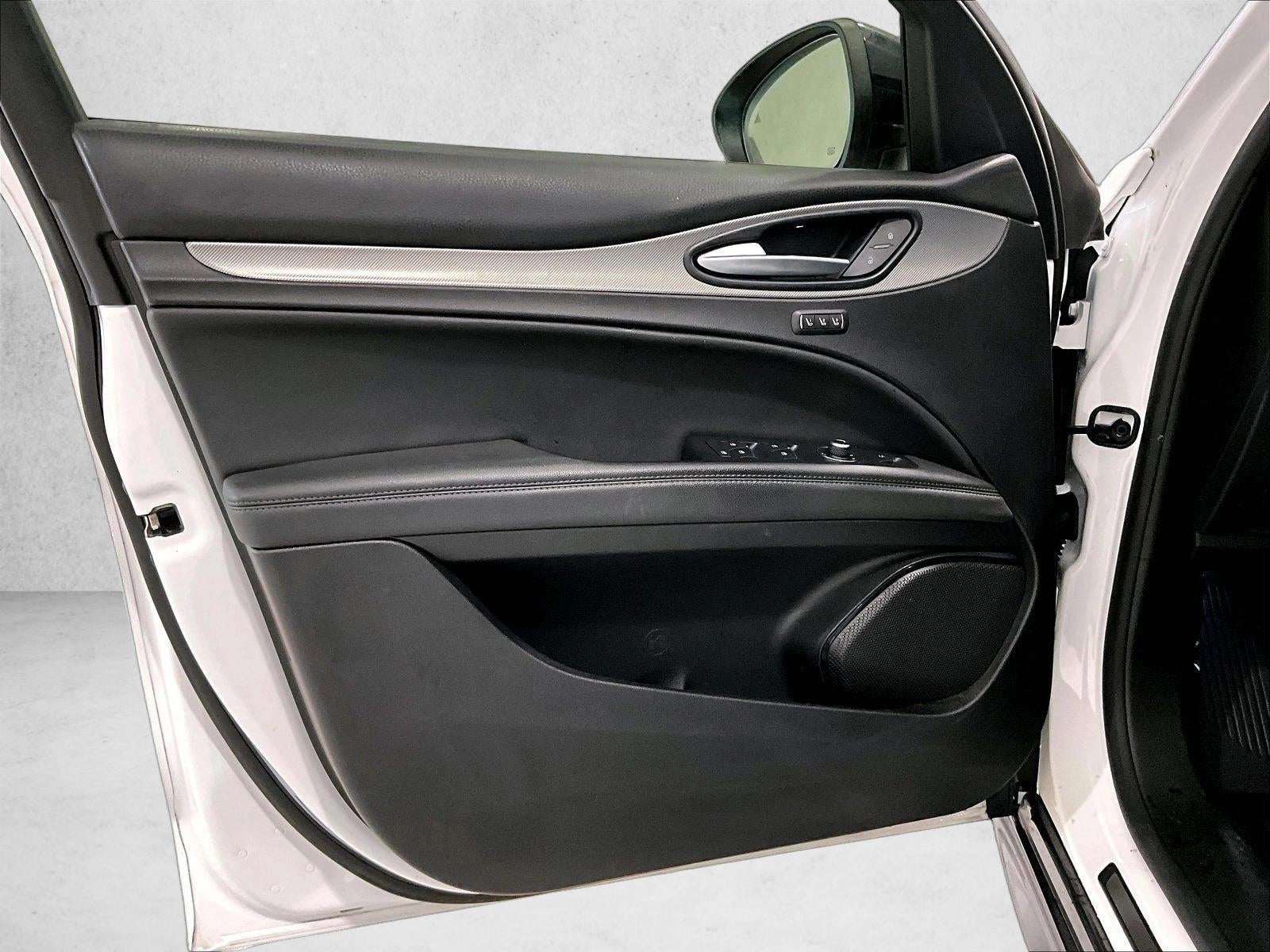 2024 Alfa Romeo Stelvio Ti AWD