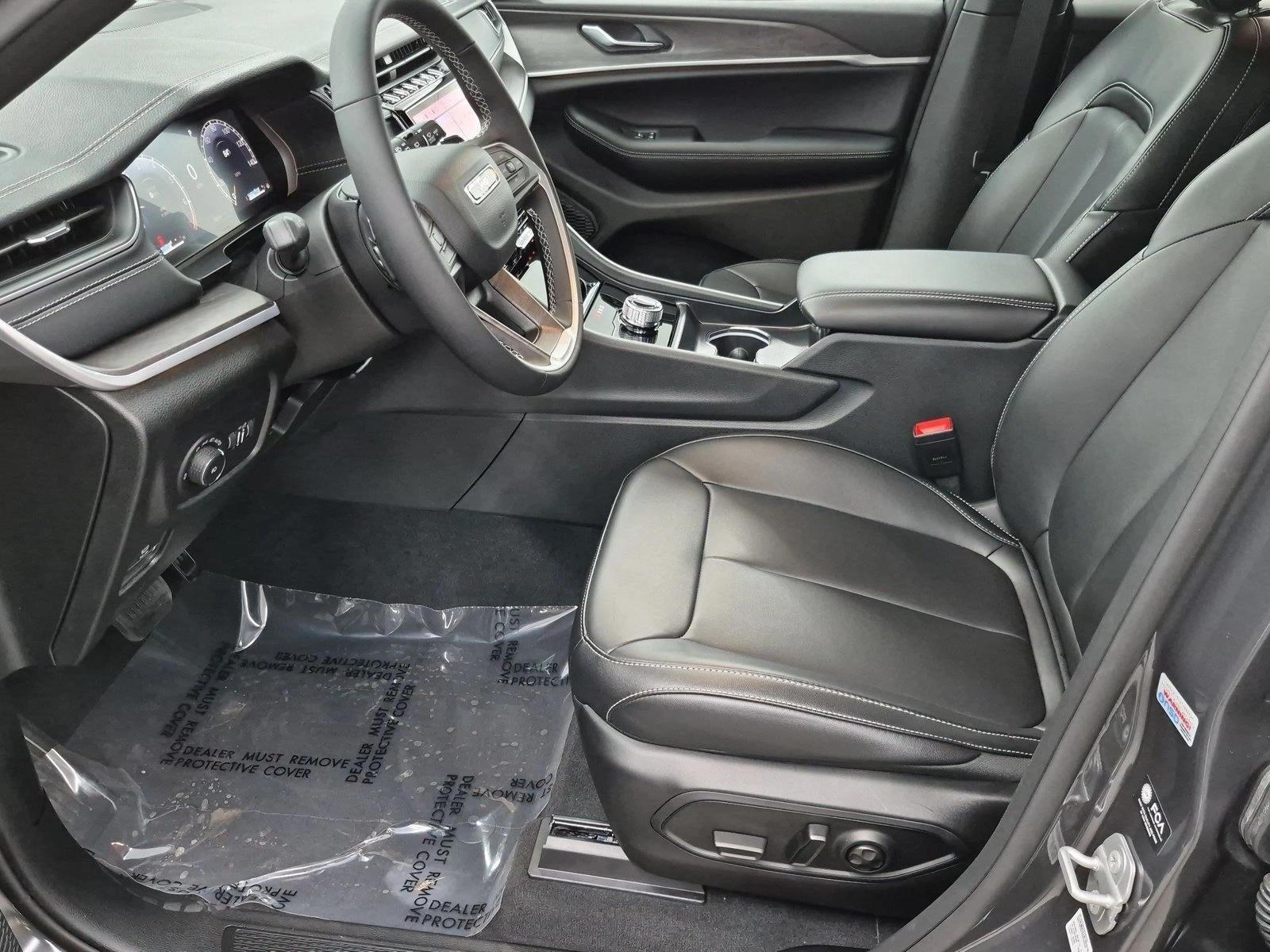 2025 Jeep Grand Cherokee Limited 4x2