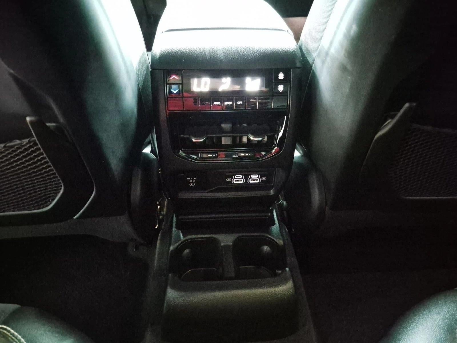 2023 Jeep Grand Cherokee L Altitude 4x2