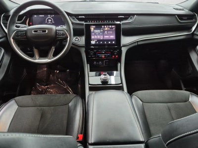 2023 Jeep Grand Cherokee L Altitude 4x2