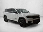 2023 Jeep Grand Cherokee L Altitude 4x2
