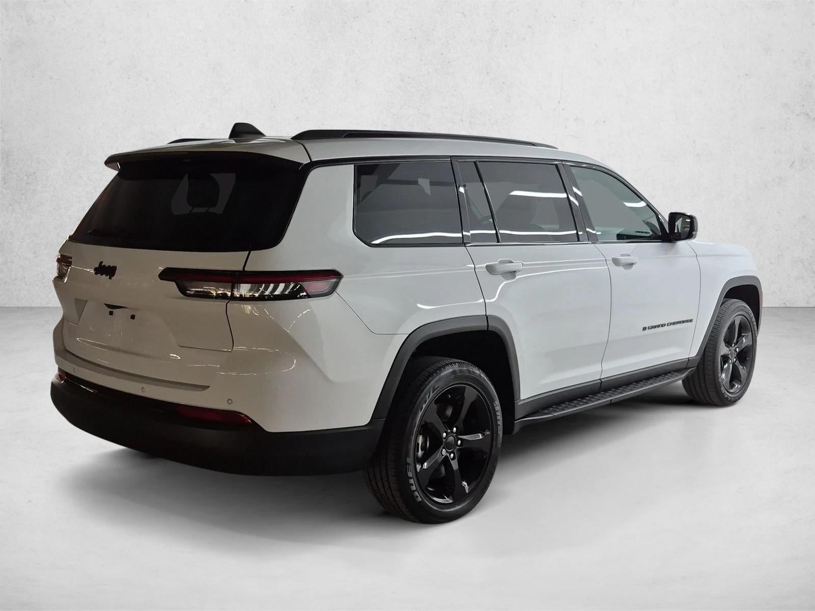 2023 Jeep Grand Cherokee L Altitude 4x2