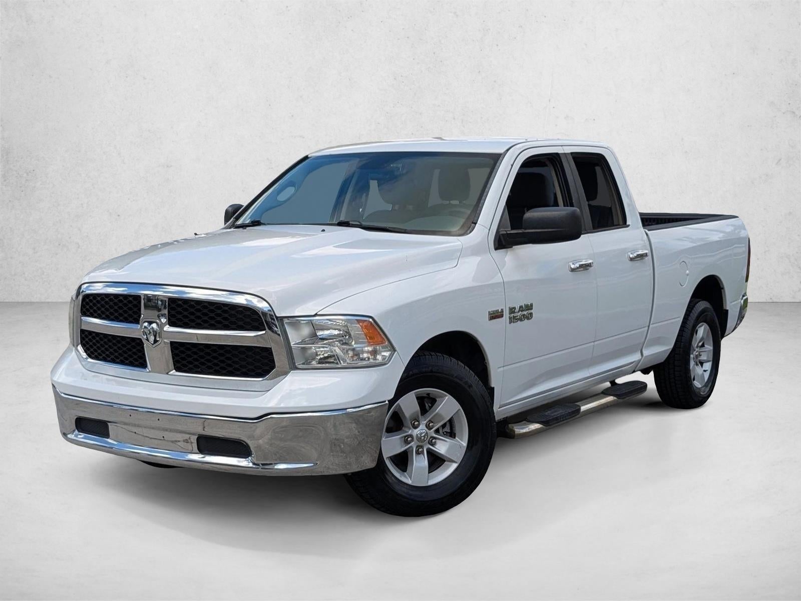 2016 RAM 1500 SLT