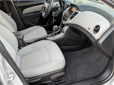 2011 Chevrolet Cruze LT w/1LT