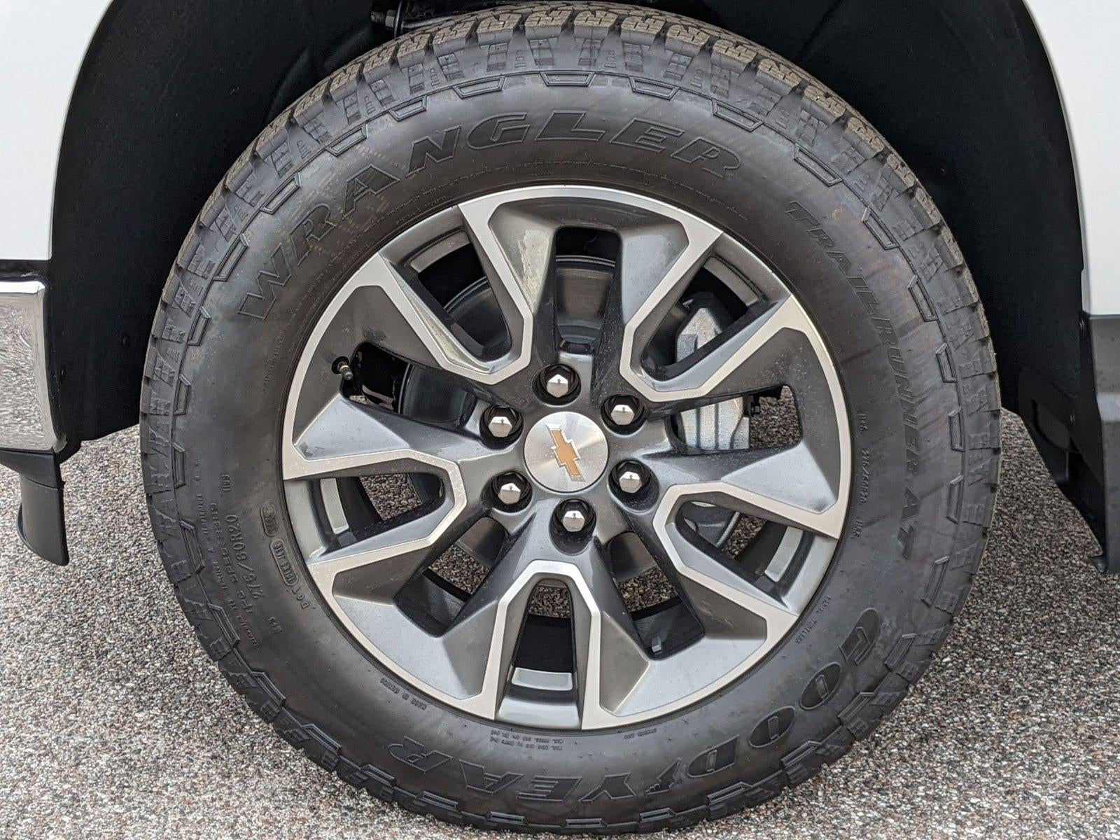 2025 Chevrolet Silverado 1500 LT (2FL)