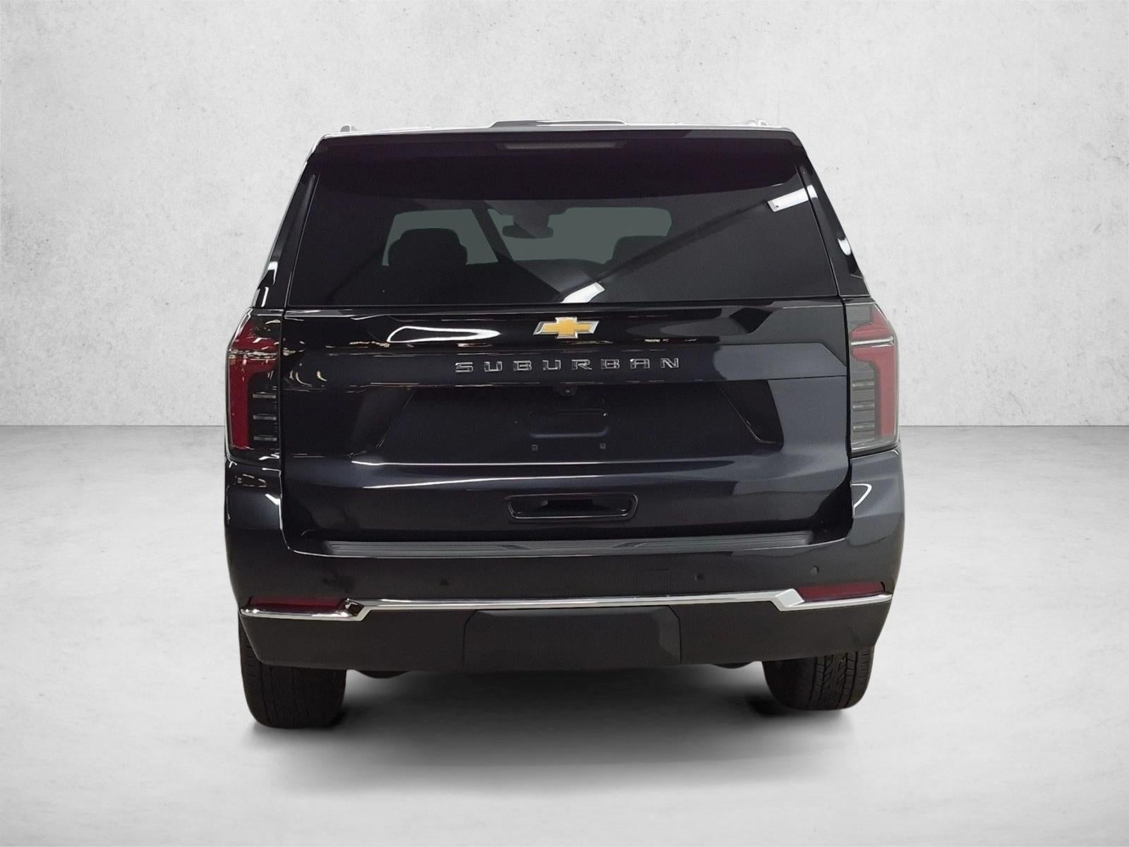 2025 Chevrolet Suburban LS