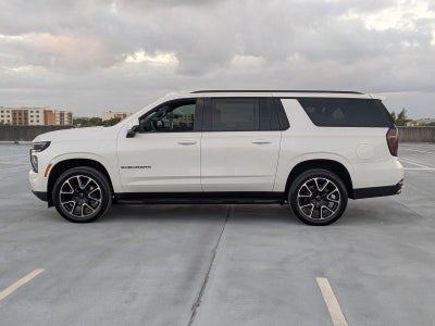 2025 Chevrolet Suburban RST