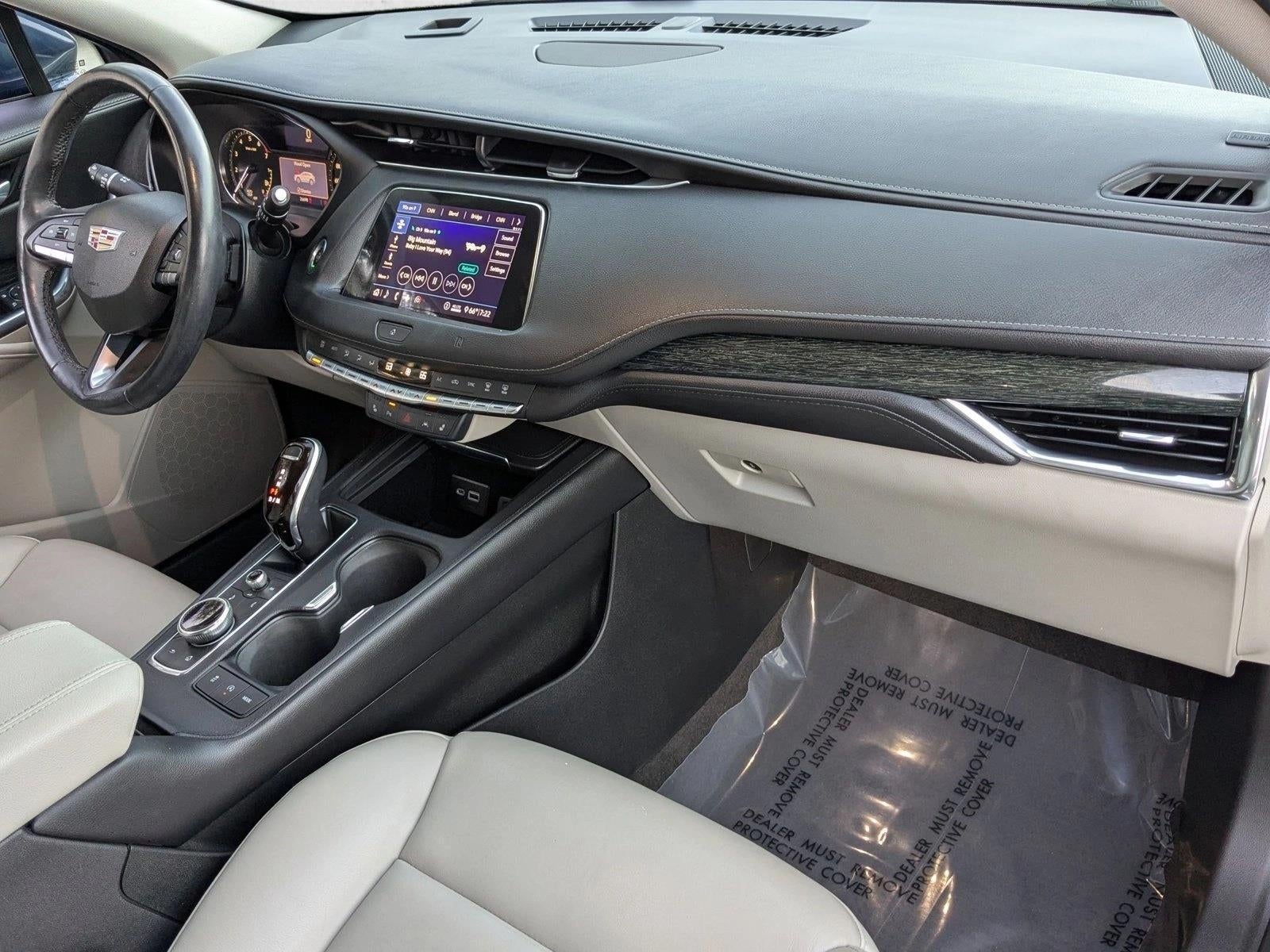 2020 Cadillac XT4 Premium Luxury