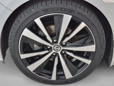 2022 Nissan Altima SR FWD