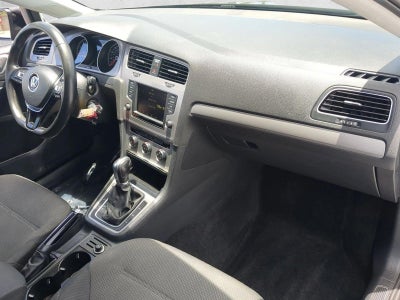 2017 Volkswagen Golf TSI S 4-Door