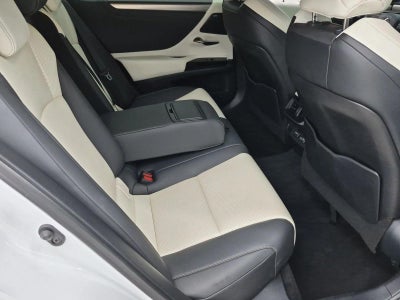 2024 Lexus ES ES 350 F SPORT Handling