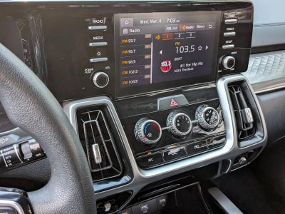 2022 Kia Sorento LX