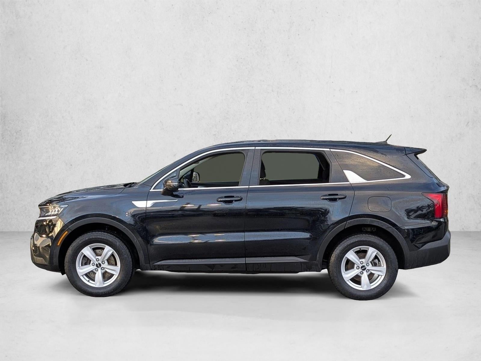 2022 Kia Sorento LX