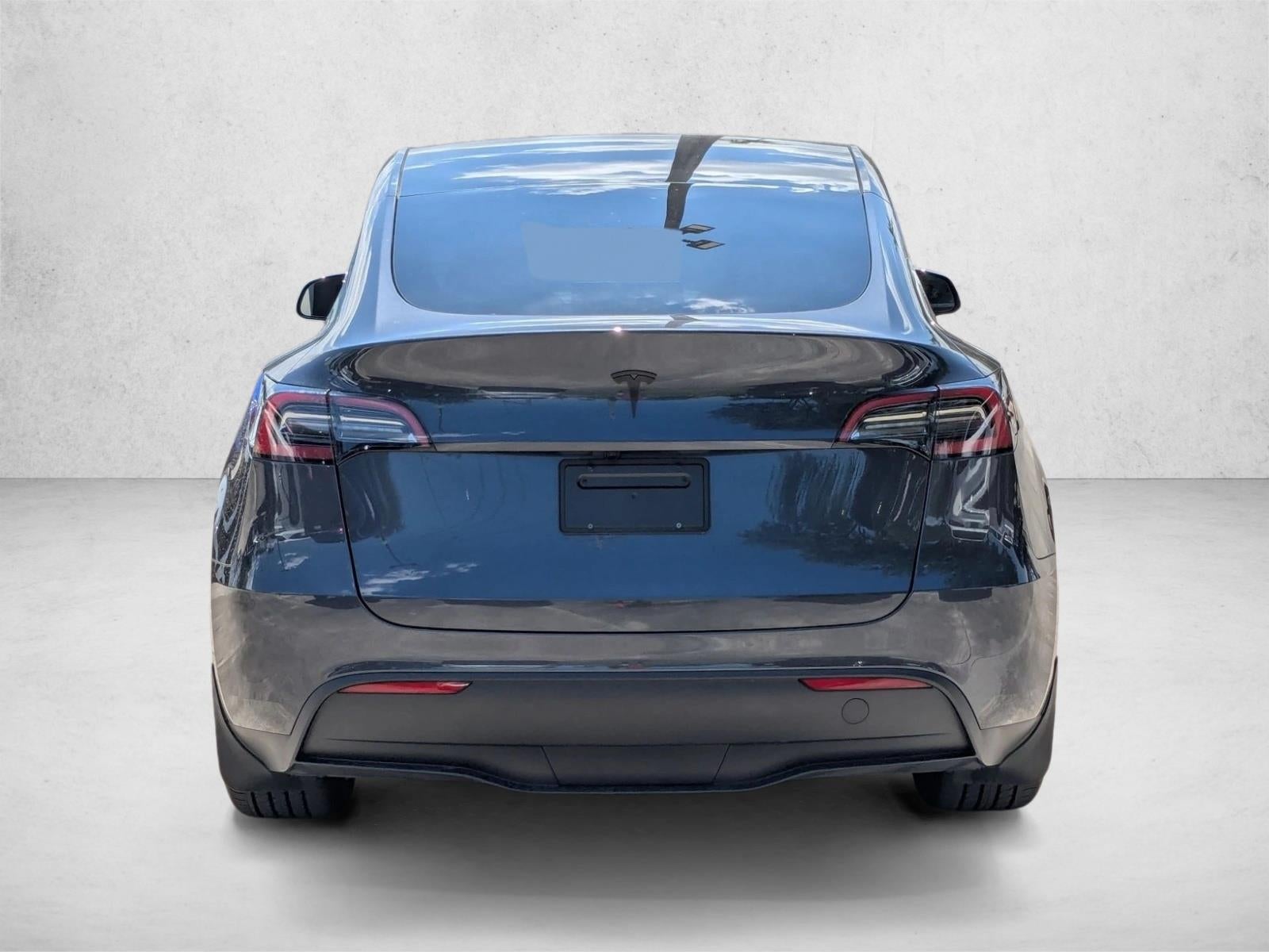 2025 Tesla Model Y Long Range