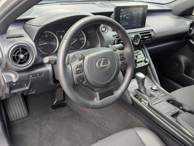 2025 Lexus IS IS 350 F SPORT Design