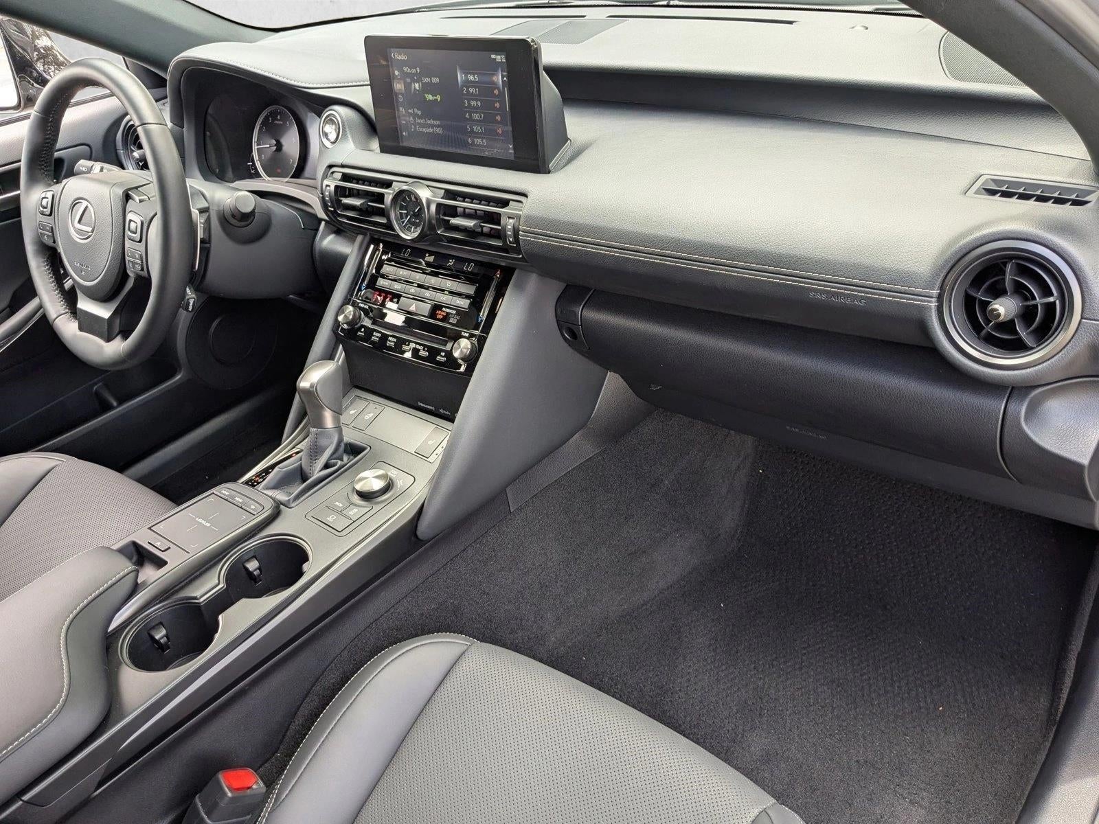 2025 Lexus IS IS 350 F SPORT Design