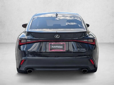 2022 Lexus IS 