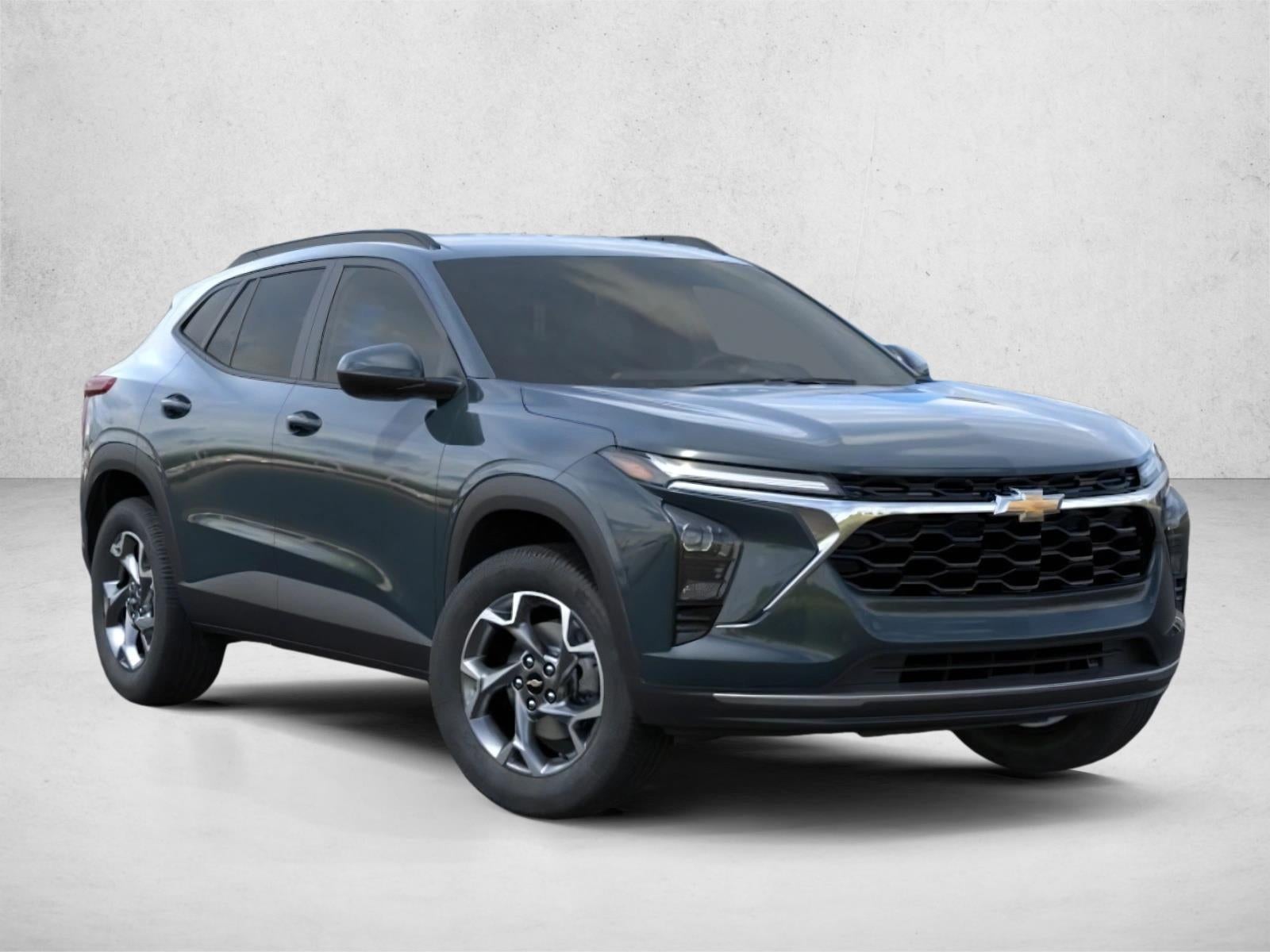 2026 Chevrolet Trax LT - Photo 2