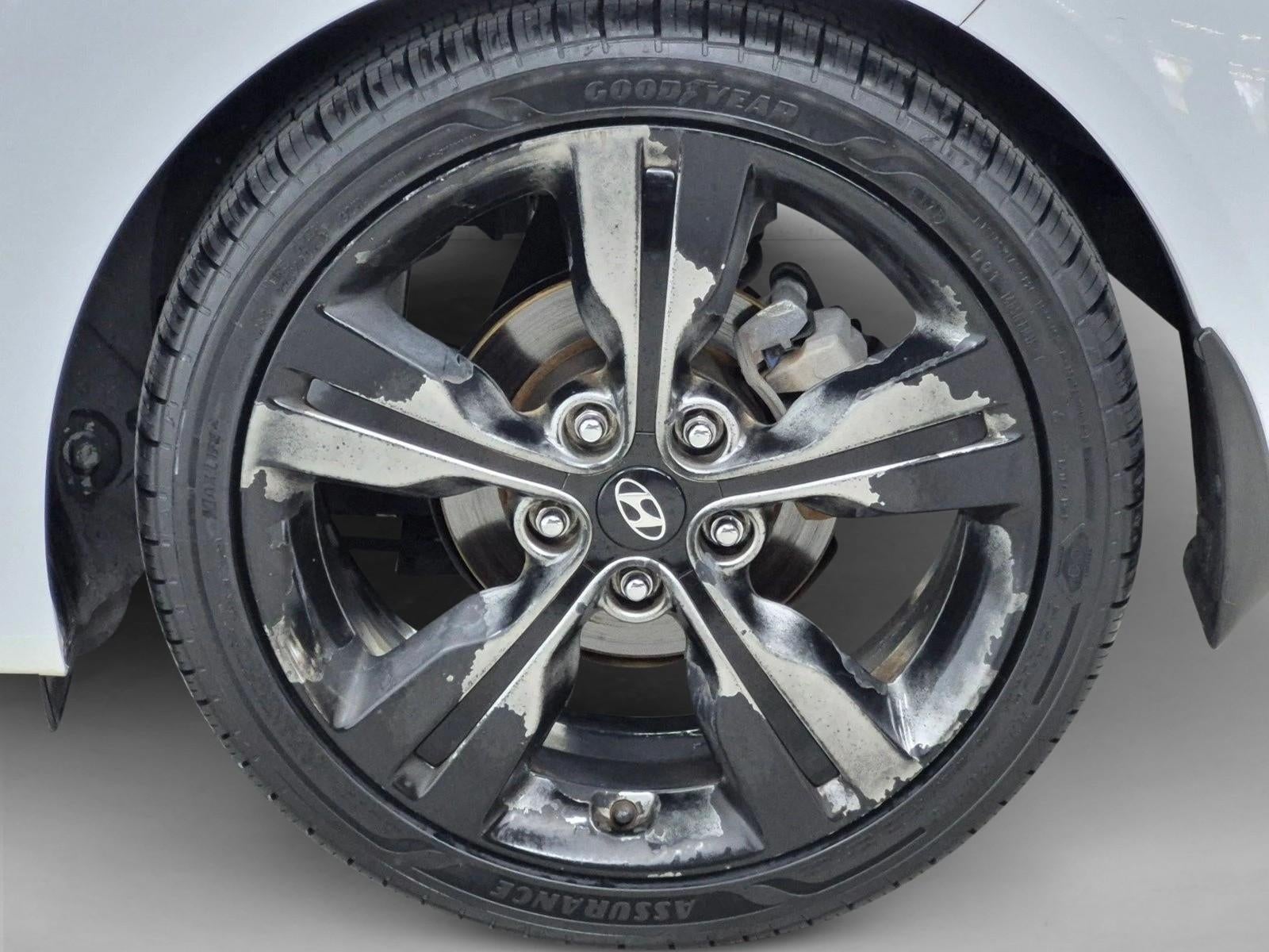 2017 Hyundai Veloster Value Edition