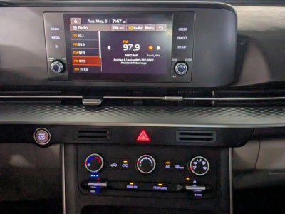 2023 Kia Carnival LX