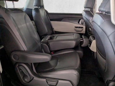 2023 Kia Carnival LX