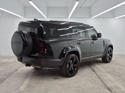 2023 Land Rover Defender 130 SE